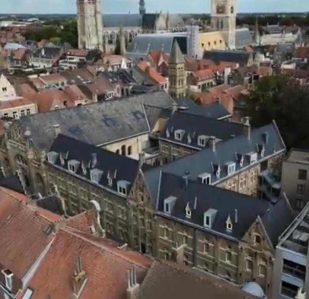 The Carmelite Lejlighed Ieper Eksteriør billede